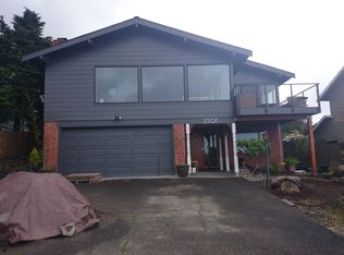 2307 NW 97th St, Seattle, WA 98117