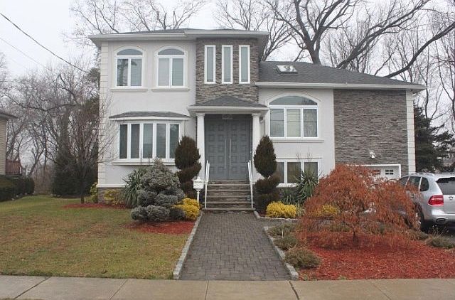 1st image of 38-39 Brookside Ave