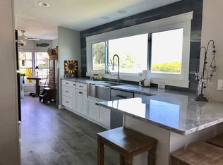 513 Riverview Ln, Tarpon Springs, FL 34689