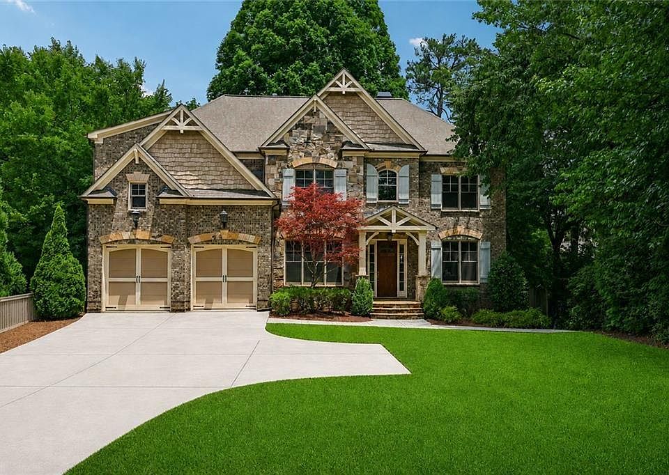 1st image of 160 Mount Paran Rd NE