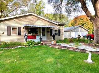 921 S Linden St, Normal, IL 61761