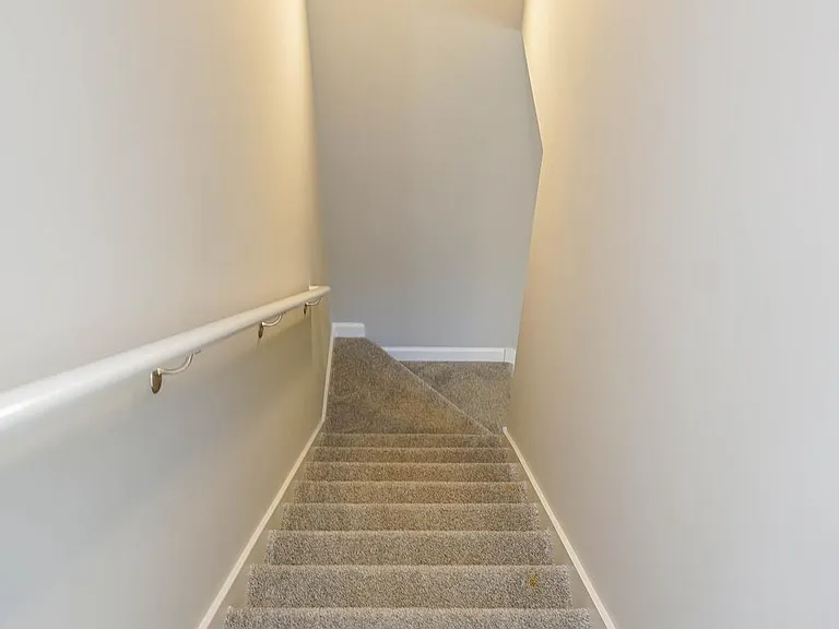 621 Cedar St — Photo 26