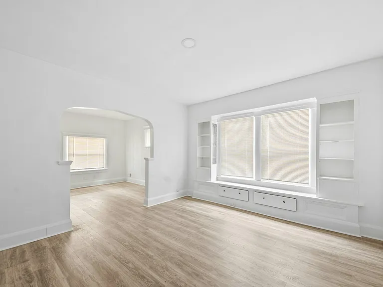 8002 Maryland Ave #B — Photo 10