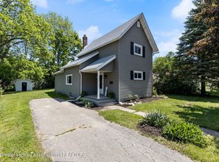 338 N Dewey St, Owosso, MI 48867