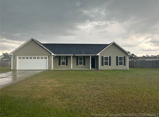 526 Driftwood Ln, Raeford, NC 28376