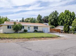 1205 11th St, Benton City, WA