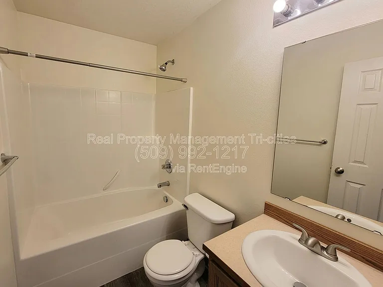 6321 Thistledown Dr — Photo 8