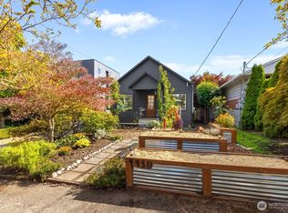 4430 29th Ave W, Seattle, WA 98199
