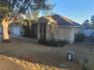 182 Compass Rose Dr, Groveland, FL 34736