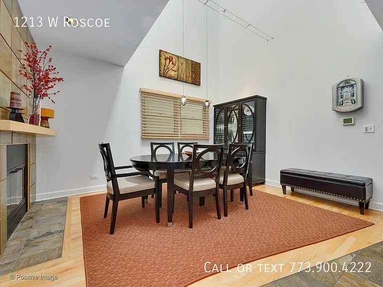 1213 W Roscoe St — Photo 7