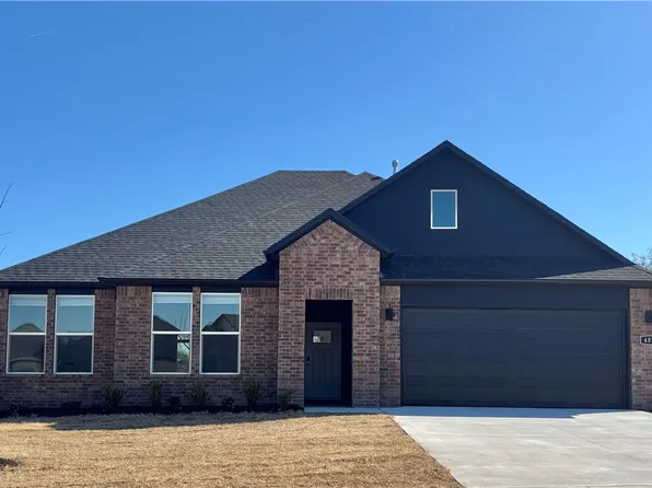 487 W Canada Dr, Farmington, AR 72730
