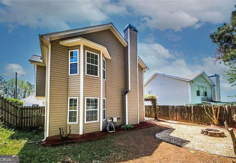 121 Stoneforest Dr — Photo 49