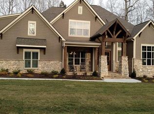 13213 Davidson Park Dr, Davidson, NC 28036