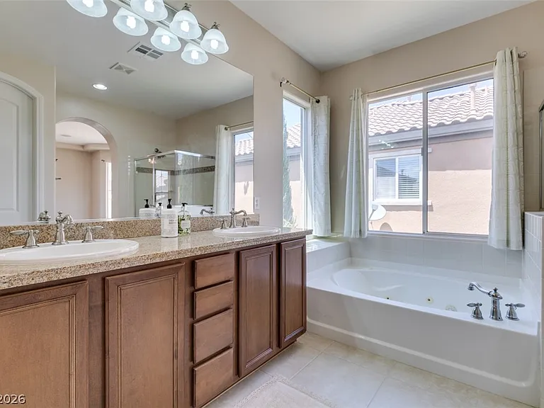 11230 Corsica Mist Ave — Photo 47