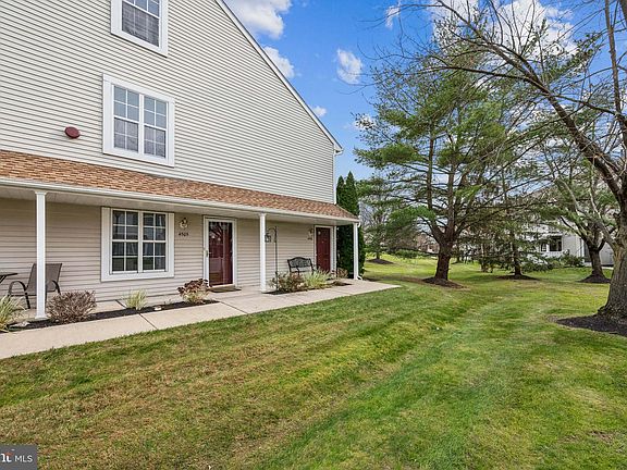 3rd image of 4505 Aberdeen Ln