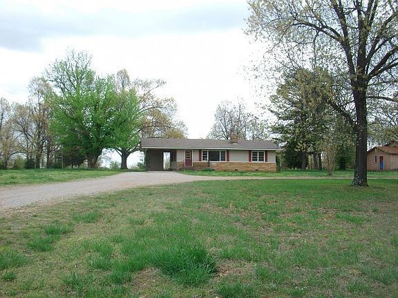 4th image of 2680 Highway 62 412