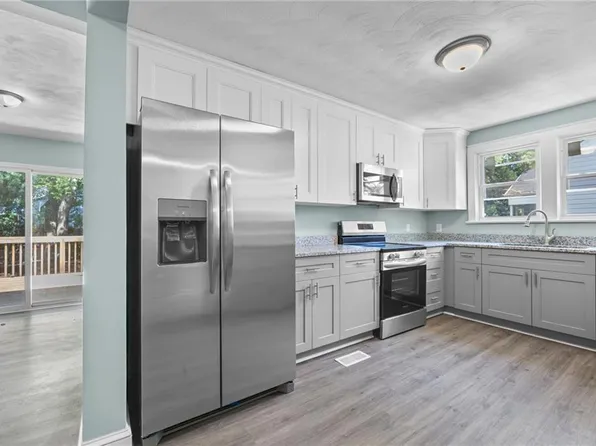 1003 Douglas Ave, Portsmouth, VA 23707