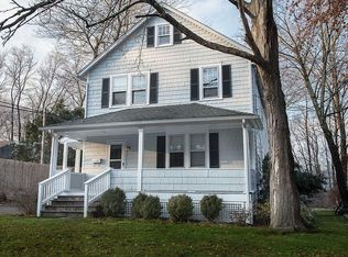 95 Richmond Hill Rd #A, New Canaan, CT 06840