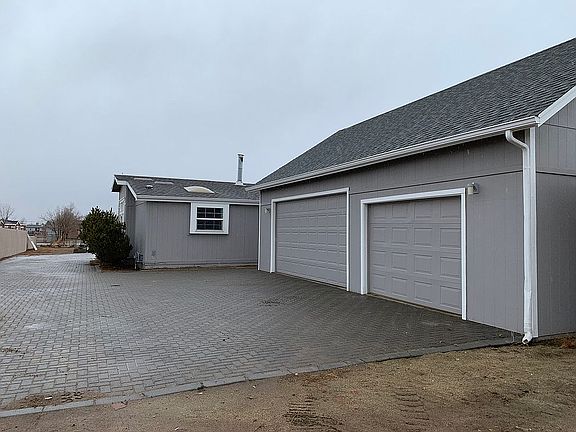 5th image of 3800 White Pine Dr
