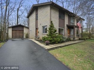 2 Barkwood Ct, Rockville, MD 20853