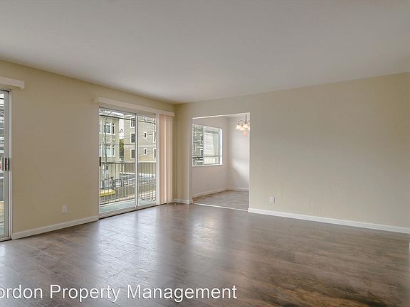3rd image of 1165 Church St #1