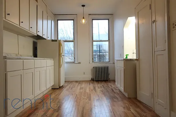 Rented by Rennit Inc. | media 56