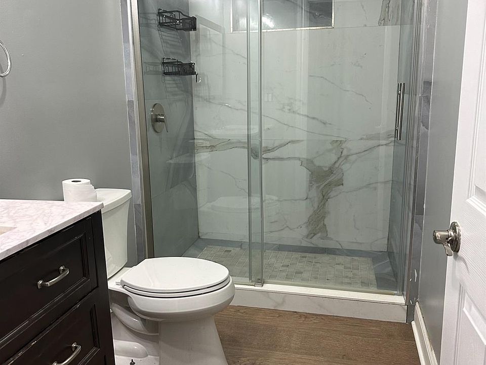 2nd image of 159 Fulton St APT 2