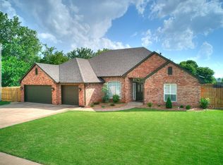 2900 Sterling Dr, Edmond, OK 73012