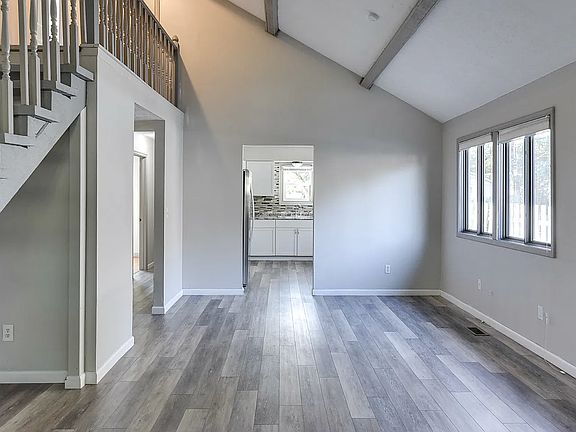 3rd image of 6529 Lafayette Ave