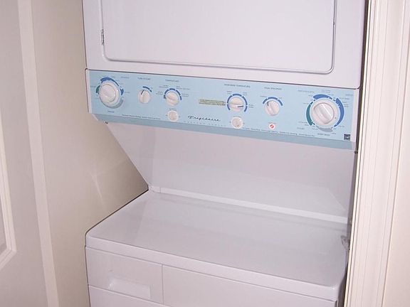 Laundry in unit