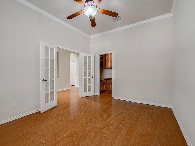 7206 Spring Meadow Ln — Photo 8