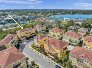 475 Bayou Village Dr, Tarpon Springs, FL 34689