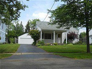 1st image of 89 Charlotte Ave