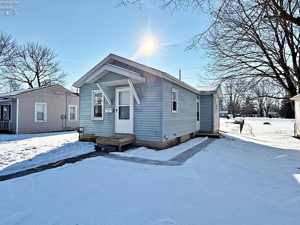 1st image of 171 1st Ave