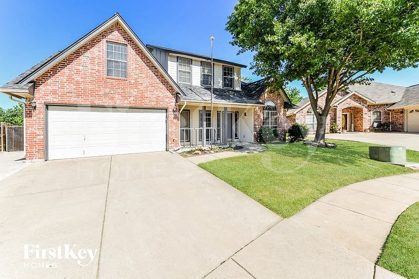 1st image of 6733 Lucas Ln