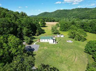 1999 Rockland Rd, Ronceverte, WV 24970