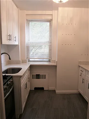 Sold by Robert E. Hill  | media 4
