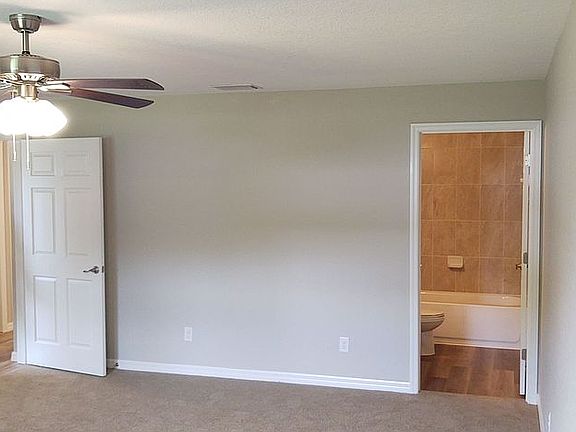 5th image of 1450 Shirley Dr