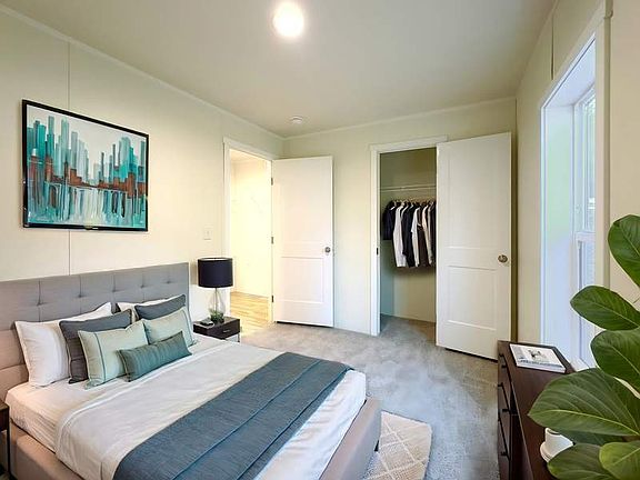 5th image of 5 Kokanee Ln #34