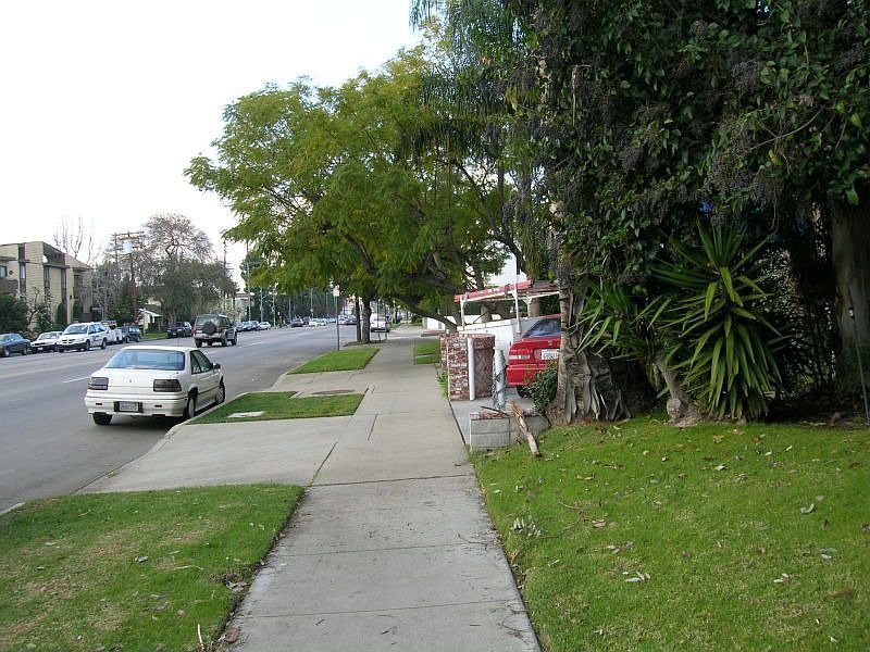 1st image of 14209 Burbank Blvd APT 1