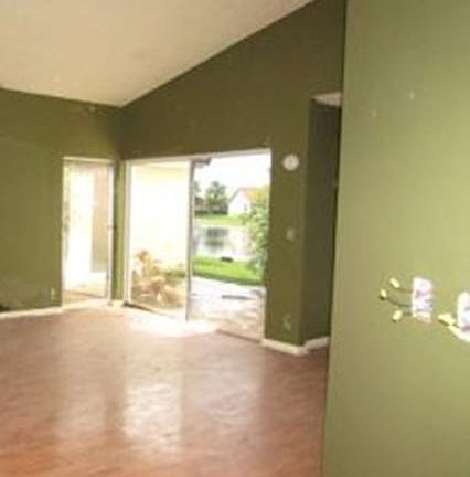 4th image of 692 NW 173rd Ter