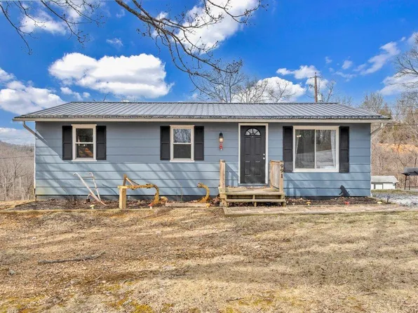 991 Mount Pleasant Rd, Shawsville, VA 24162