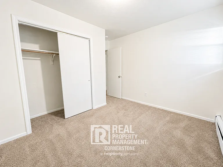 5723 E G Ave #4 — Photo 9