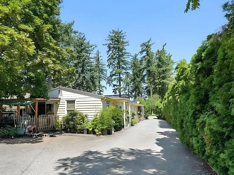 18427-18429 SE Yamhill St — Photo 38