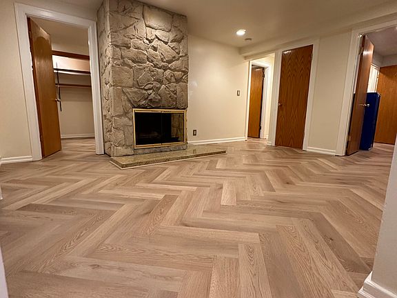 4th image of 2348 Alki Ave SW #107