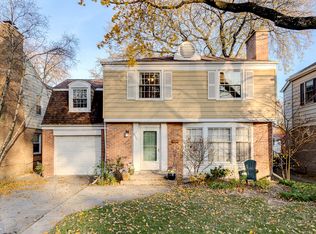 8521 Karlov Ave, Skokie, IL 60076