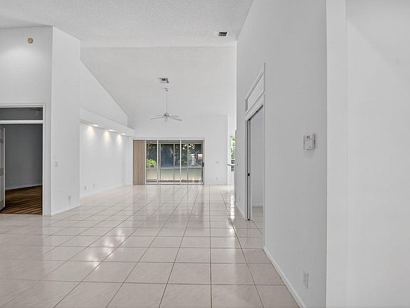 5th image of 8812 Shoal Creek Lane