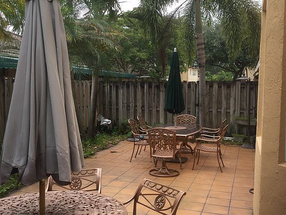 4th image of 10982 NW 48th Ln
