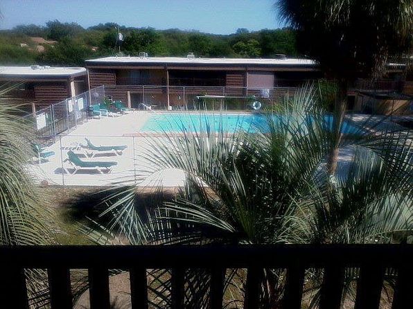 406 Marshall Ct NW Unit 6