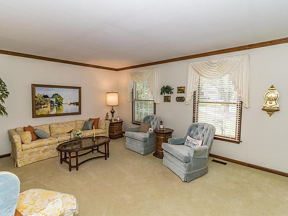 2nd image of 14303 Strawbridge Ct